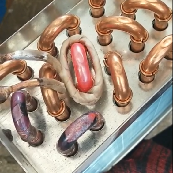 空调冷凝器焊接